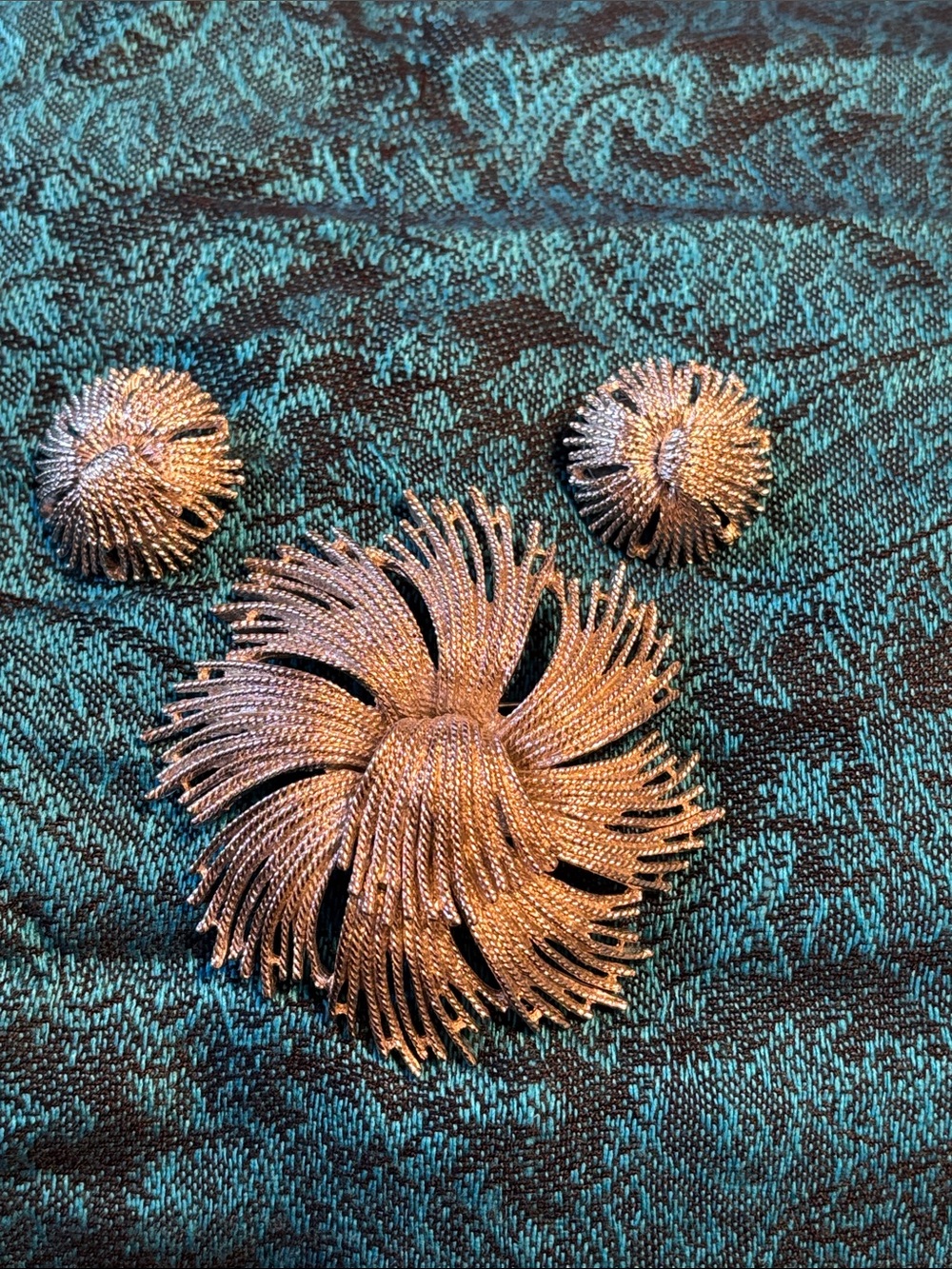 Vintage Monet Silver-Toned Starburst Earrings and Brooch Pin Set 90s Career Wear